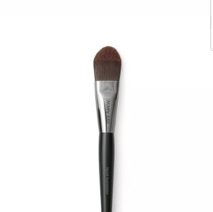 Mary Kay liquid foundation brush